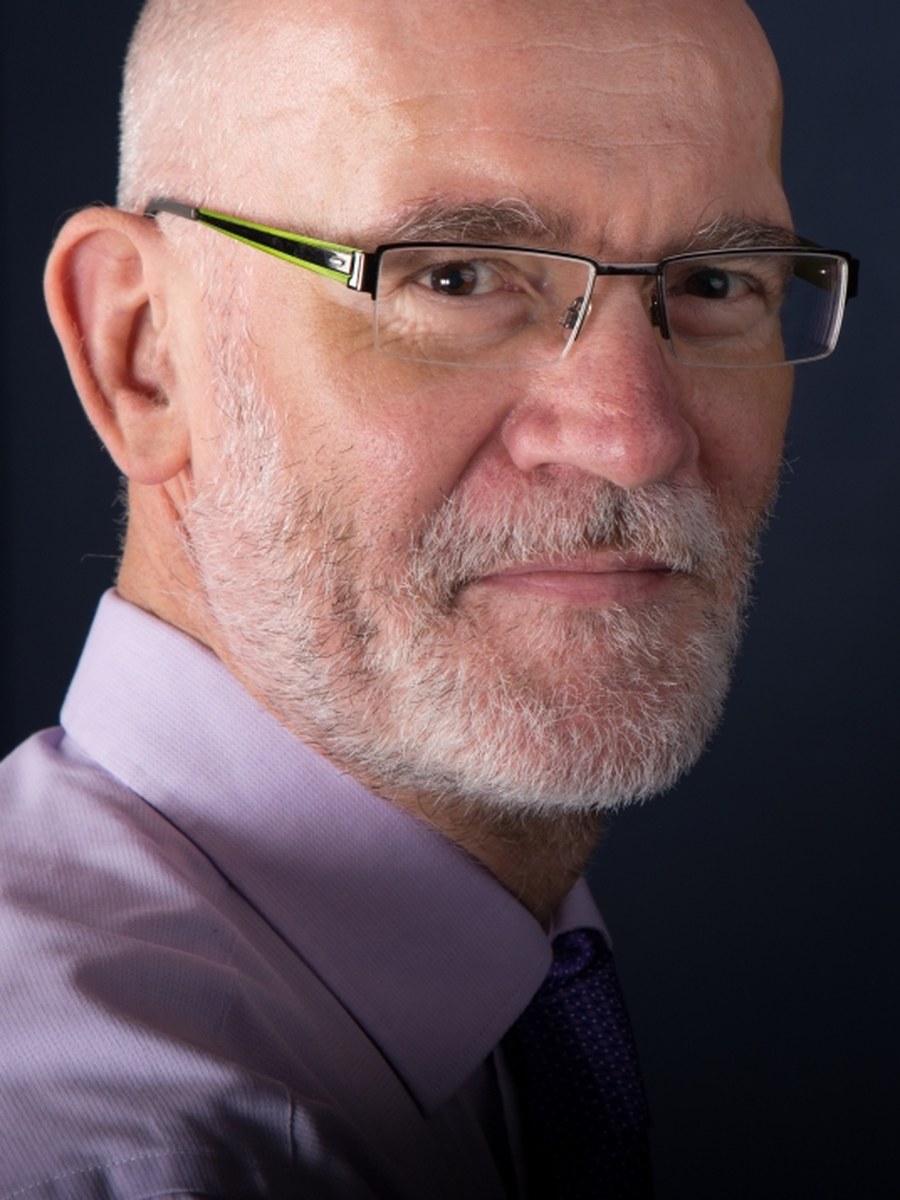 Portrait of Dr. Joachim Segger